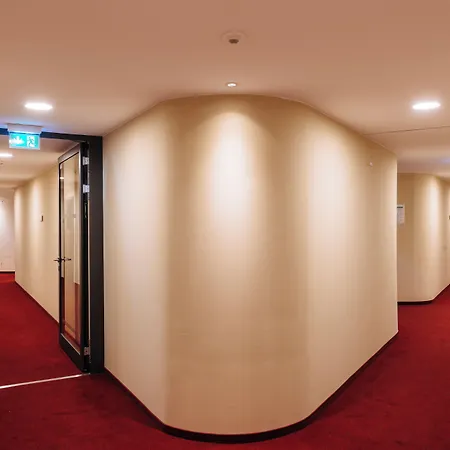 מלון Susato סואסט